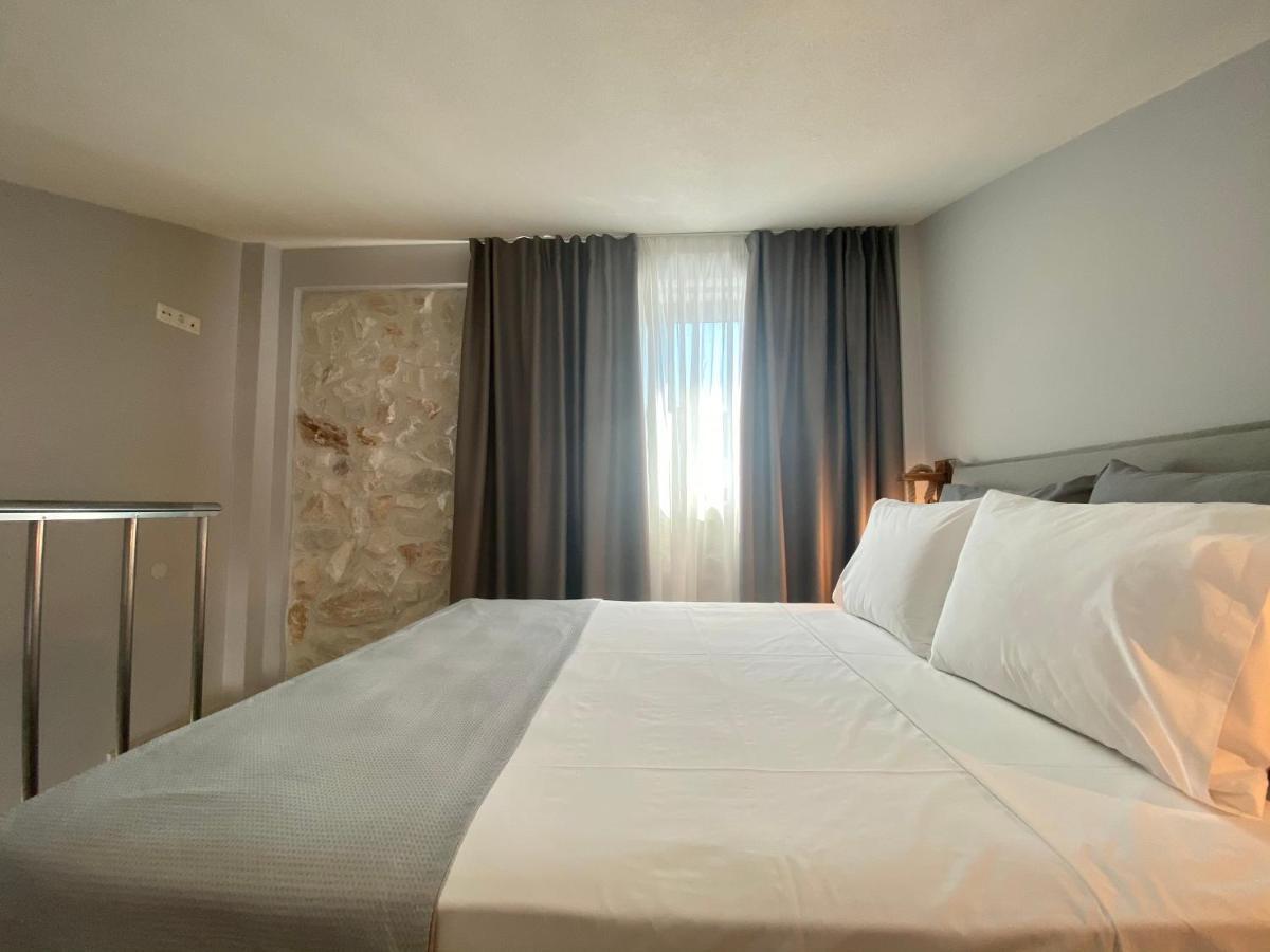 Kali Thea Suites Neos Marmaras Exteriör bild