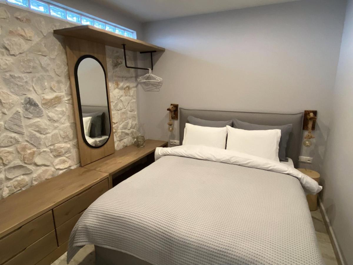 Kali Thea Suites Neos Marmaras Exteriör bild