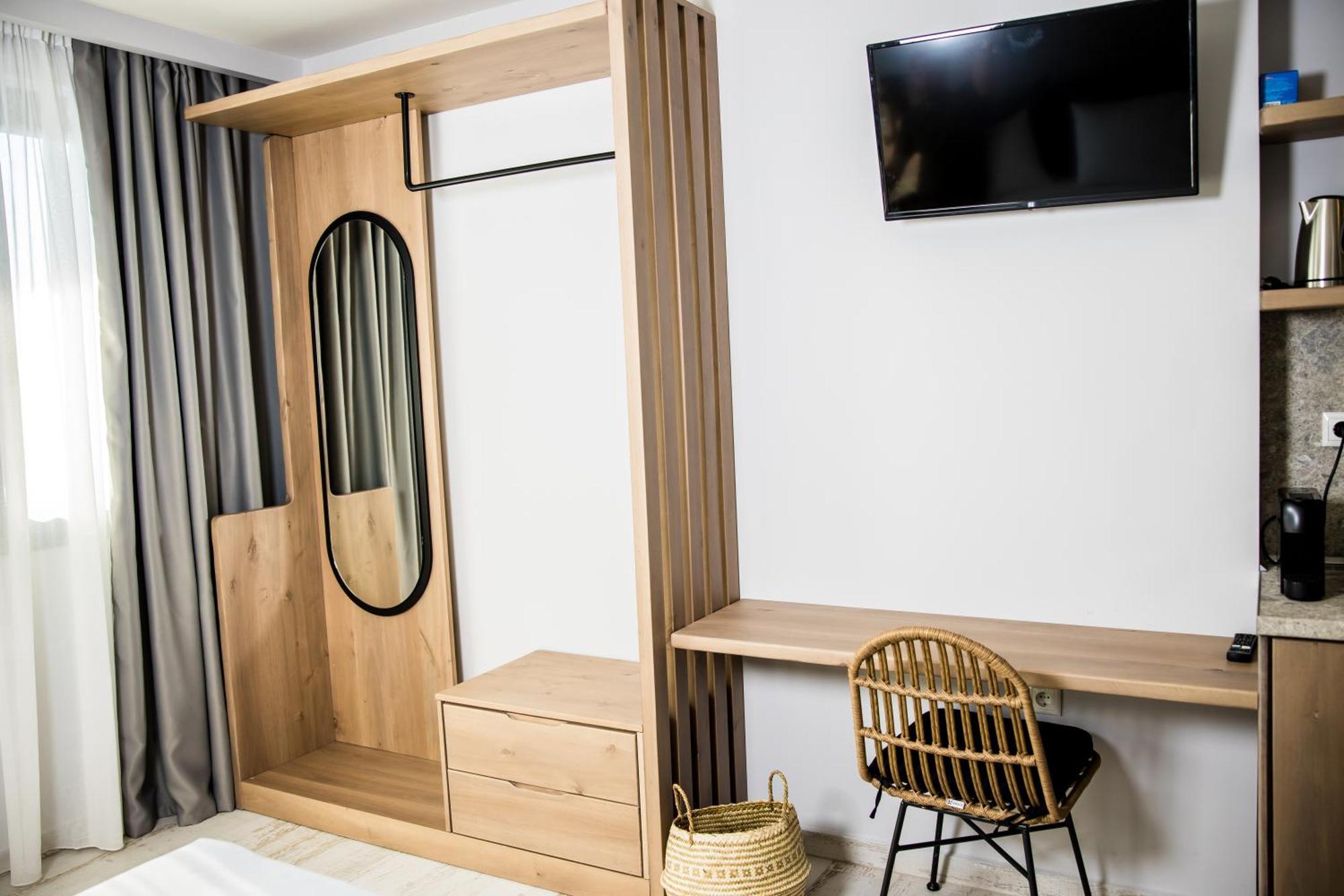 Kali Thea Suites Neos Marmaras Exteriör bild